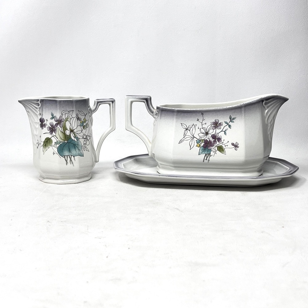 Mikasa Natures Garden Botany DA 903 Creamer Gravy Boat Set Vintage Japan Violets